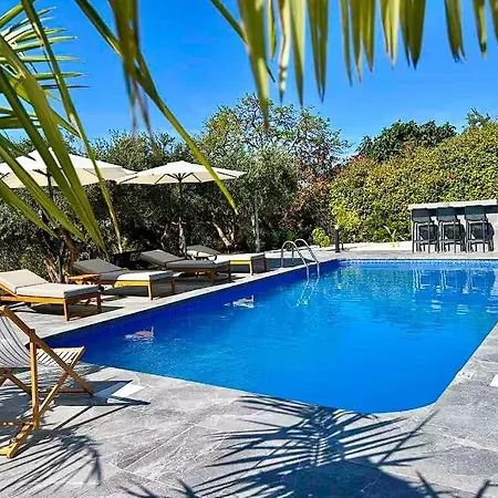 Villa Beautiful Coco ! Peyia